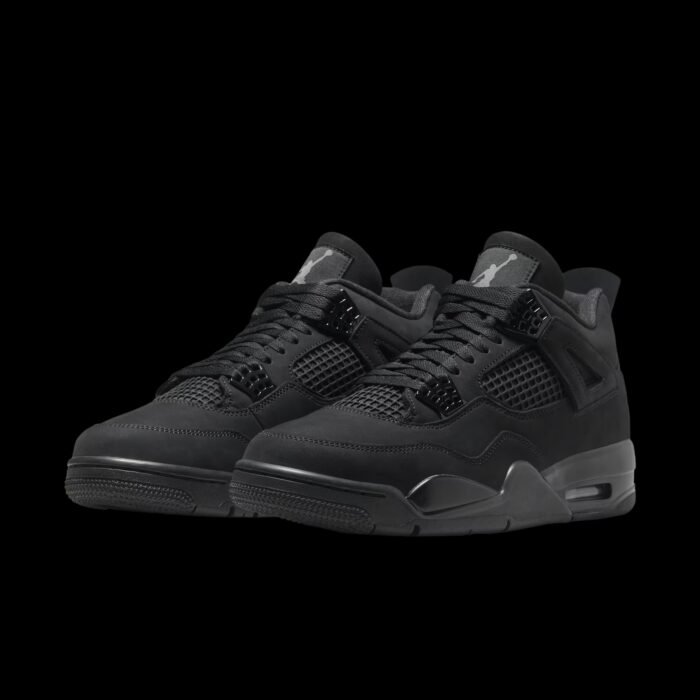 NIKE AIR JORDAN 4